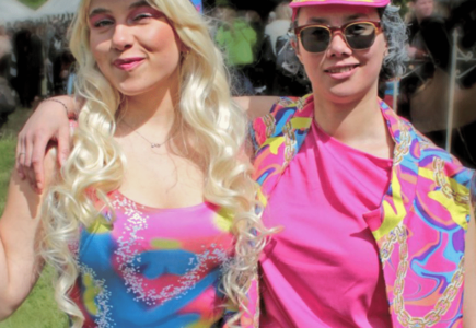 COSPLAY : BARBIE