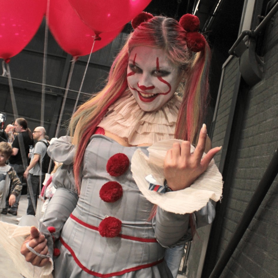 COSPLAY : PENNYWISE