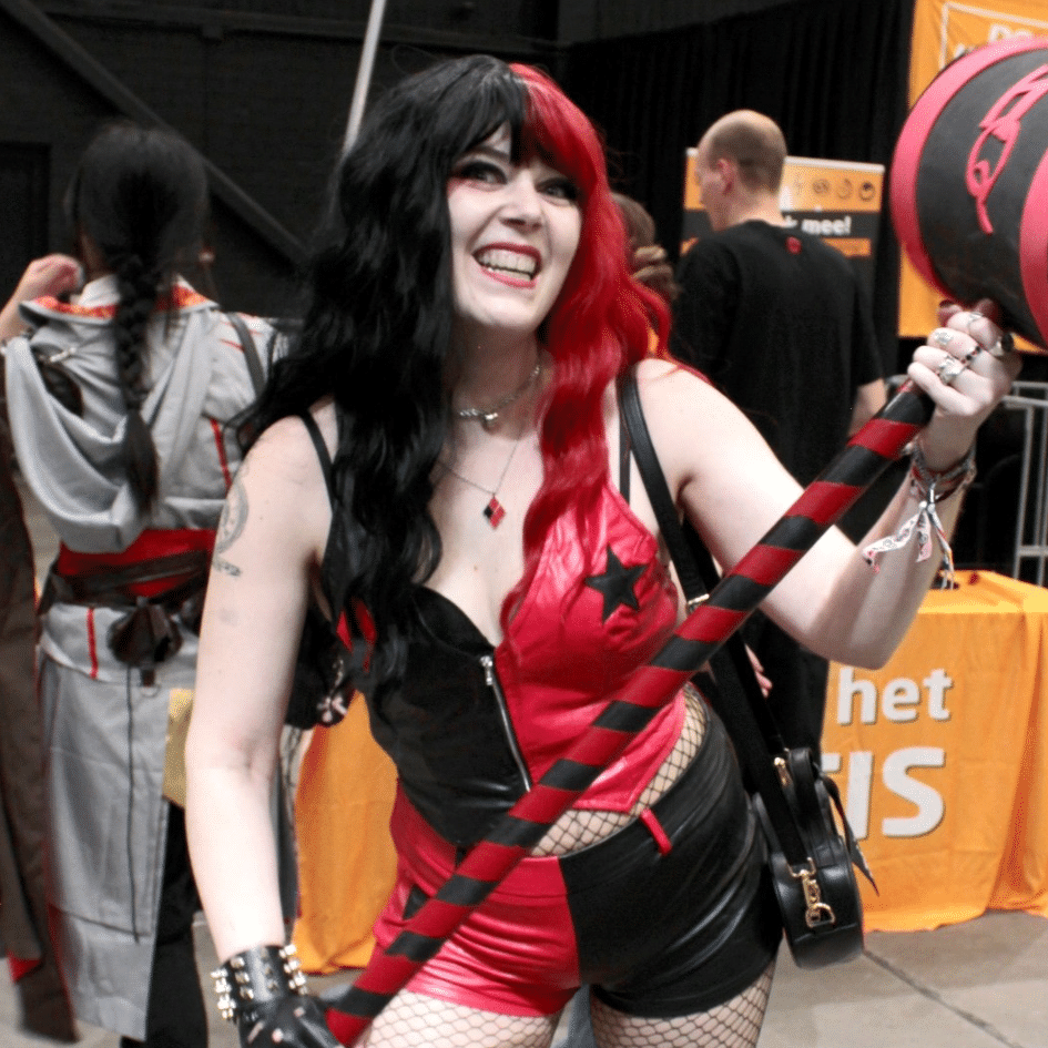 COSPLAY : HARLEY QUINN ( + KITTY COSPLAY )